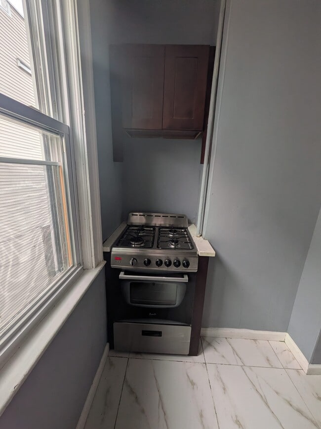 Photo - 225 Lembeck Ave Unit 3