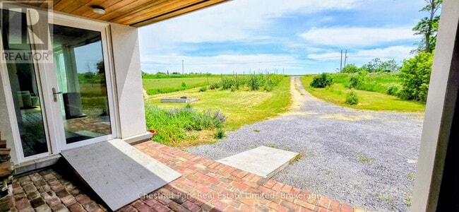 Photo - 1558 Gilead Rd