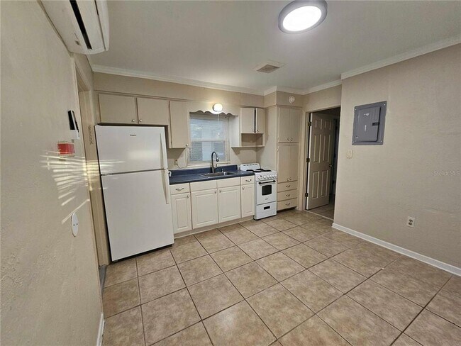 Photo - 5311 Davisson Ave