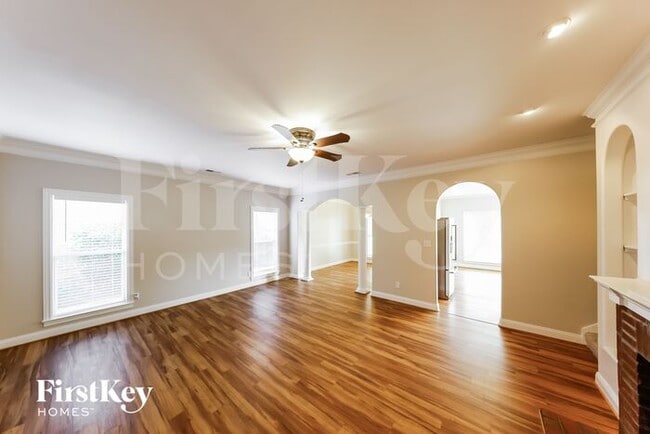 Photo - 188 Belvedere Dr