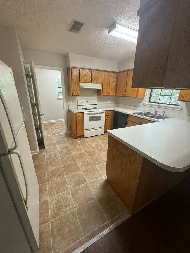 Photo - 612 Optimistic-Park Place Apartamento Unidad C