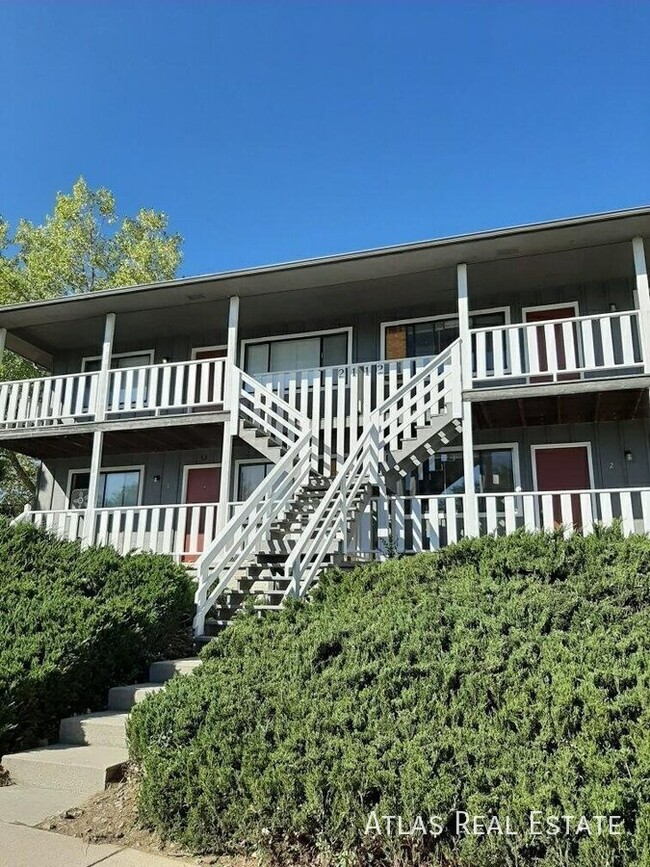 BEAUTIFUL REMODEL NESTLED IN THE FOOTHILLS... - BEAUTIFUL REMODEL NESTLED IN THE FOOTHILLS... Apartment Unit 3