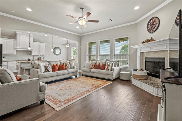 Photo - 3406 Woodford Dr