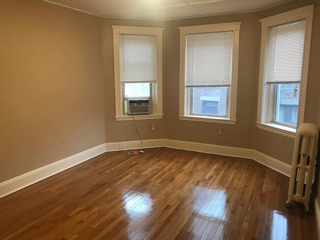 Building Photo - 125 Park Dr Unit 23