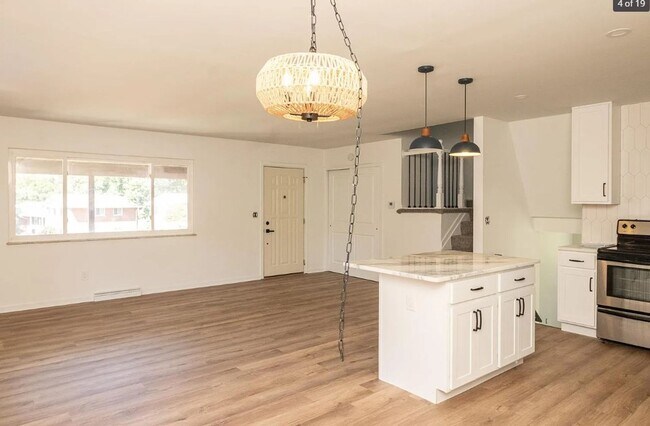 Photo - Newly Renovated 3 Bedroom 2 Bathroom Home