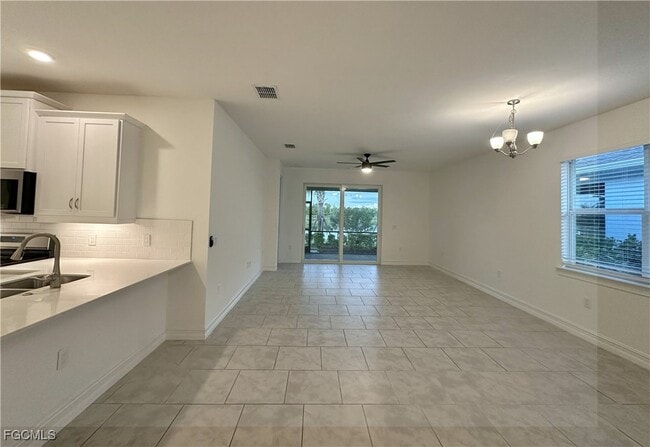 Photo - 43613 Sparrow Dr