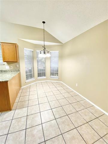 Photo - 2800 Kempton Dr