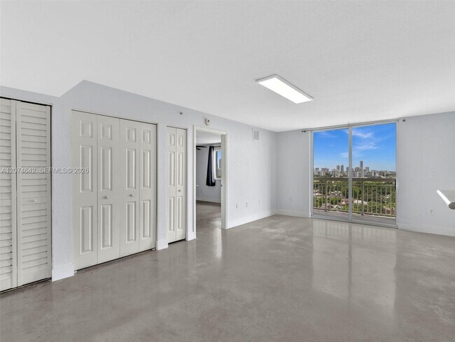 Photo - 816 NW 11th St Unit 1208