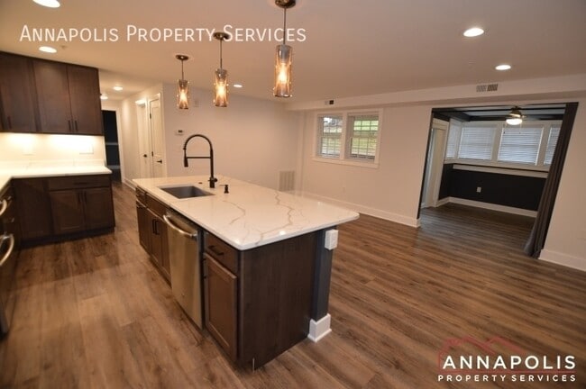 Photo - 750 Southern Hills Dr