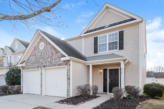 Photo - 4428 Staffordshire Ln