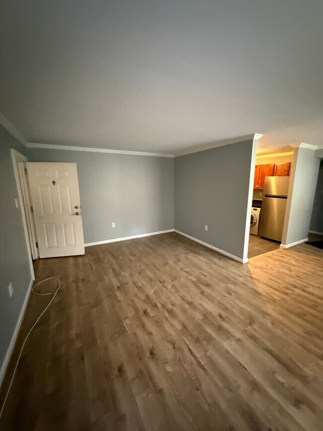 Photo - Cozy 1 Bedroom 1 Bathroom Condo- Conveniently Located at DC line