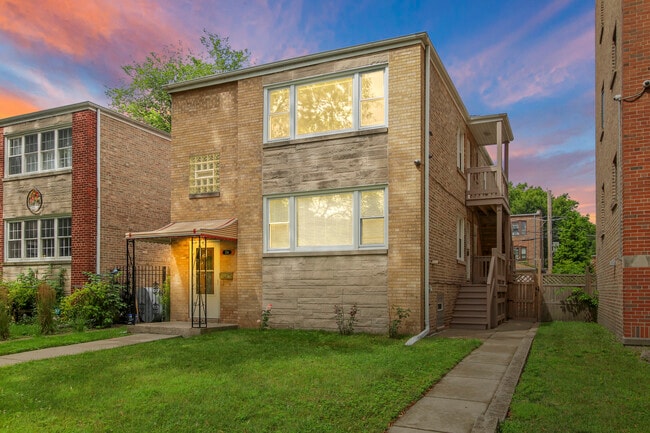 Building Photo - 236 Callan Ave Unit 2