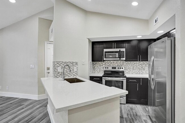 Photo - 595 Vista Isles Dr Unit 1925