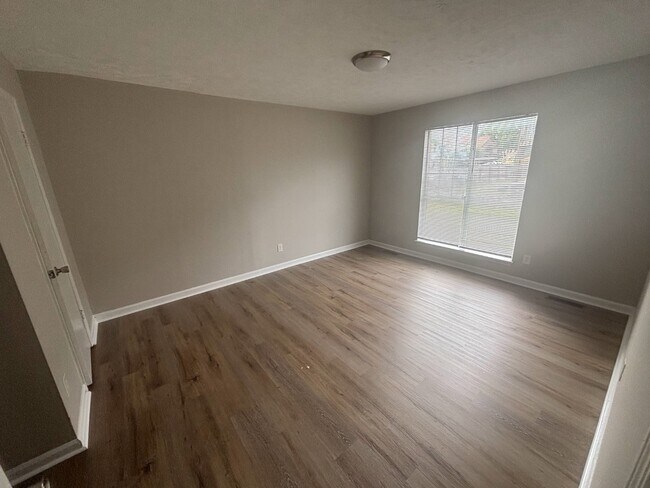 639 Old Humboldt Rd