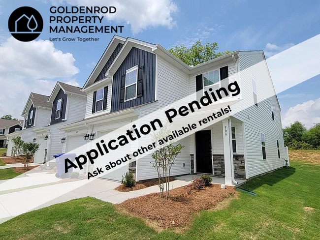 Building Photo - 909 Powder Crk Dr Rental