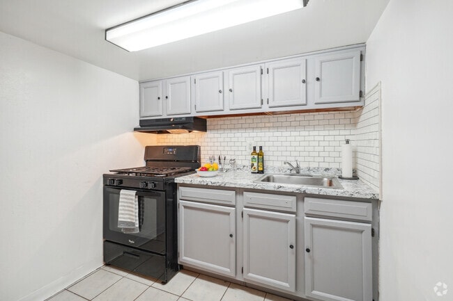 Building Photo - 6702 Baltimore Ave Unit Nice &Cozy Rental