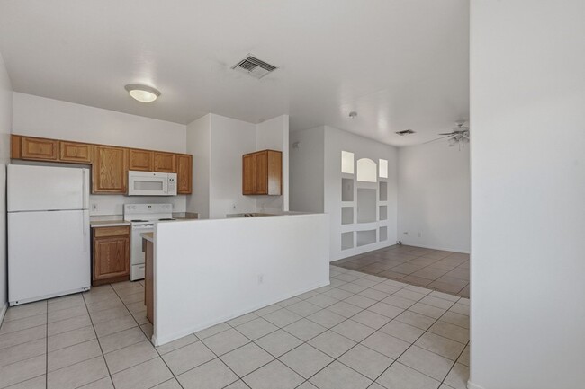 Photo - Comfortable Eastside Living 2 Bed, 2 Bath ...