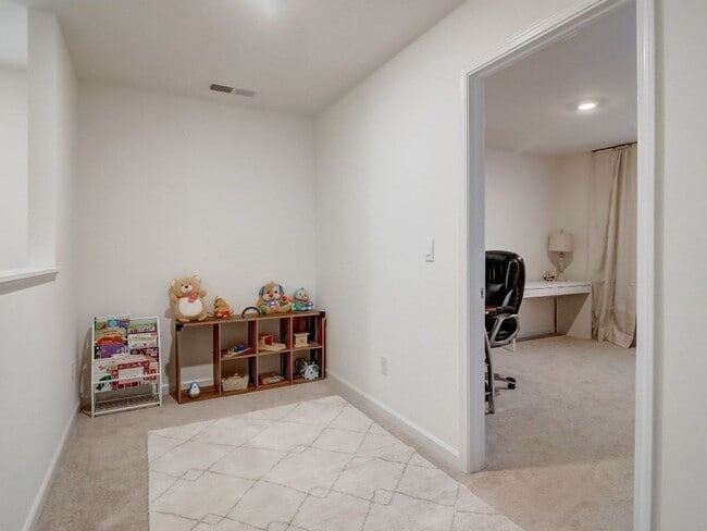 Photo - 133 Grafton St