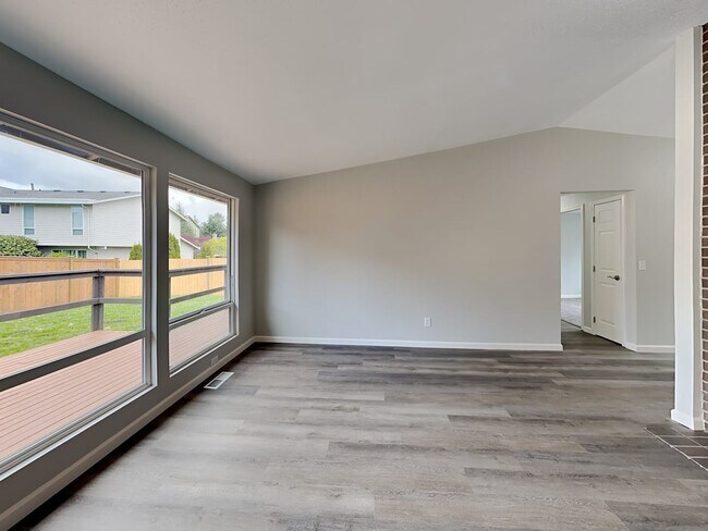 Photo - 2418 SW 306th Pl