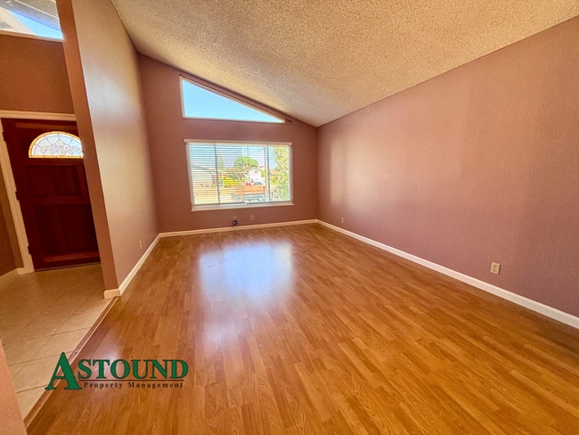 Building Photo - 103 Oriole Ct Rental