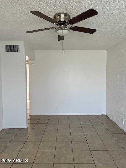 Photo - 2525 N 52nd St