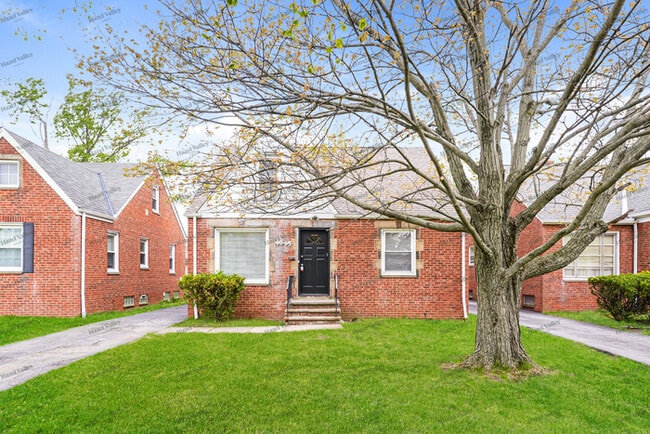 Building Photo - 4065 Bayard Rd
