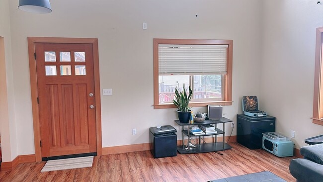 Photo - PRELEASING: 3 bdrm/1.5 bath house near WWU + Fairhaven