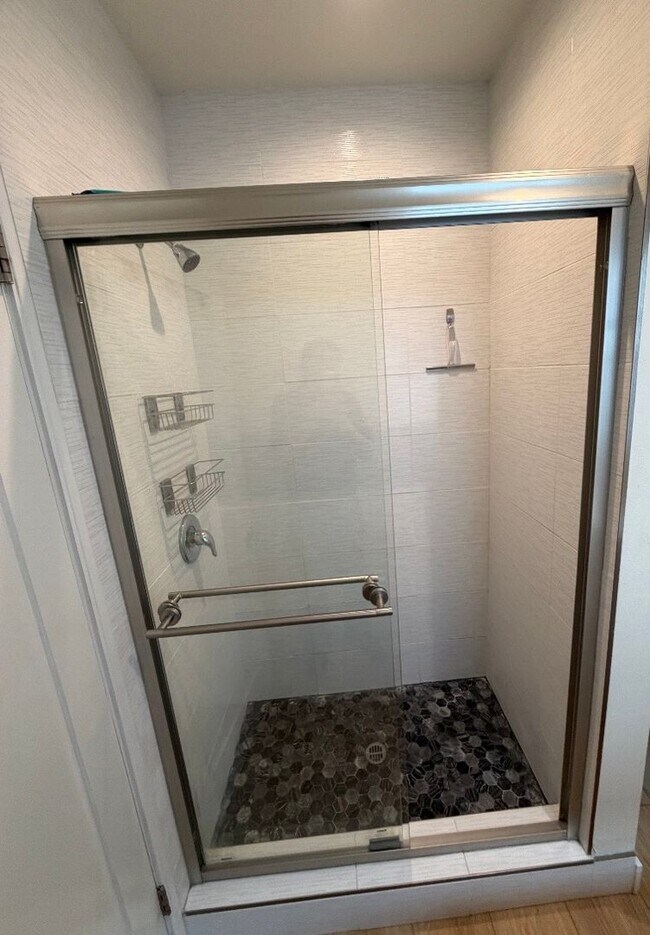 Photo - 129 - Nahama Properties LLC Unidad 1254
