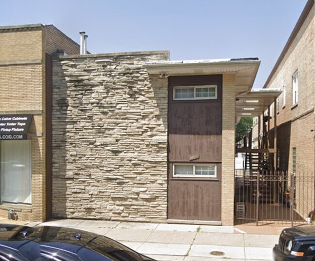 Building Photo - 2132 N Harlem Ave Unit 1M Rental