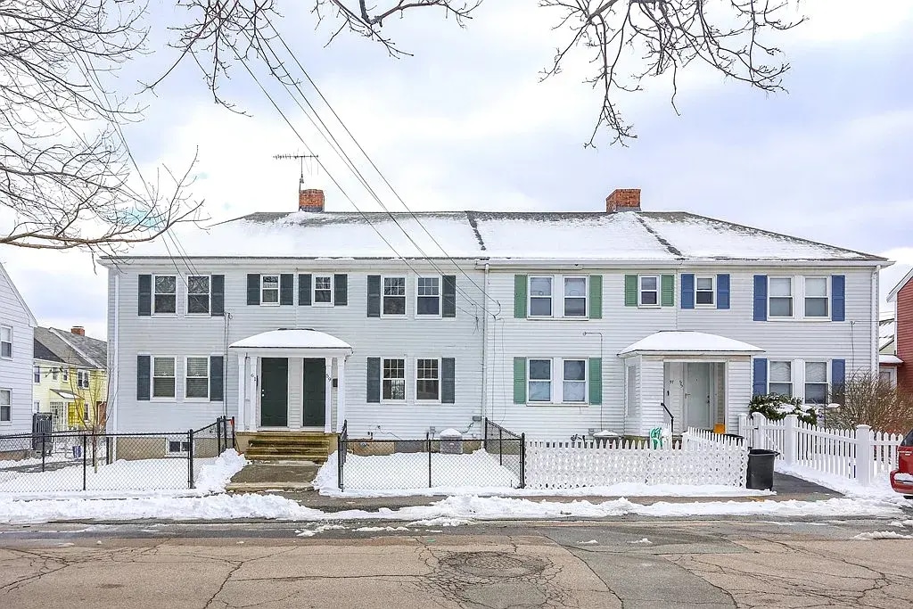 Photo - 59 Bay State Rd (Quincy, MA)
