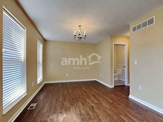 Photo - 6908 Lucia Dr