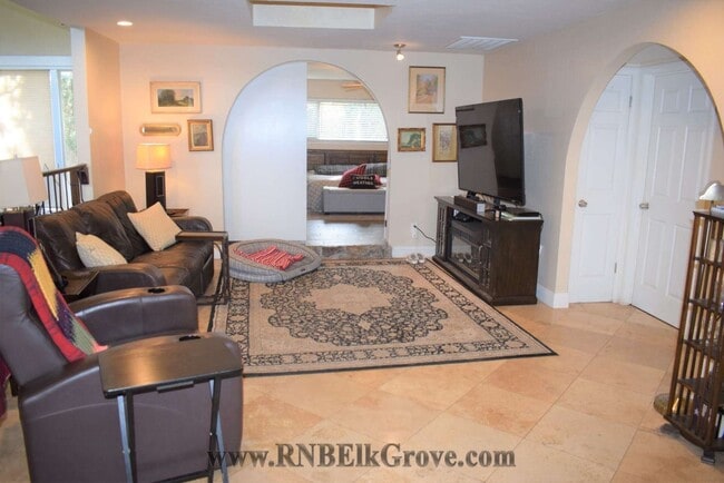 1160 Silver Lake Dr