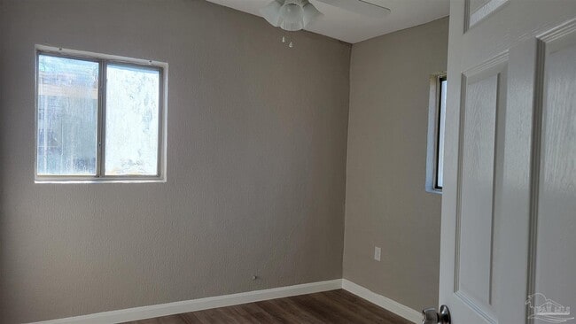 Photo - 427 Lakeview Ave