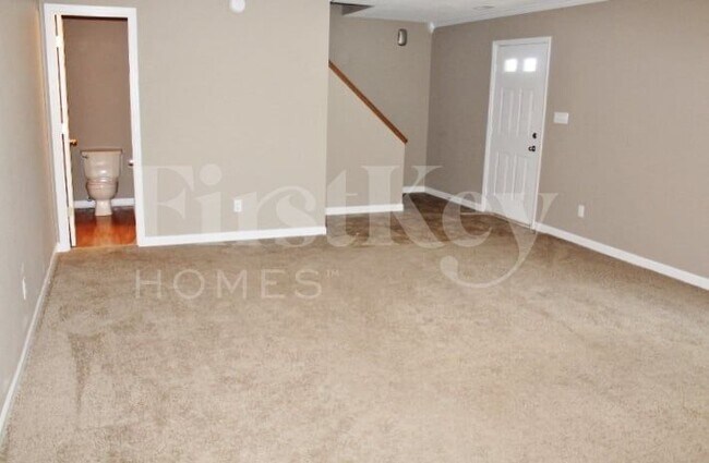107 Azalea Dr