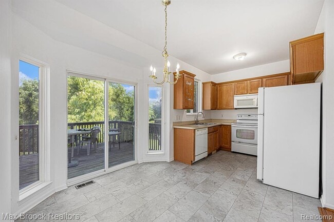 Photo - 4899 Green Ct