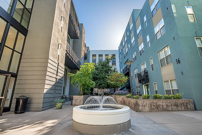 Photo - 101 San Fernando