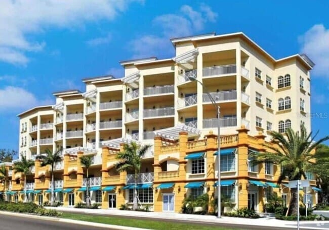 Building Photo - 1188 N Tamiami Trl Unit 403 Rental