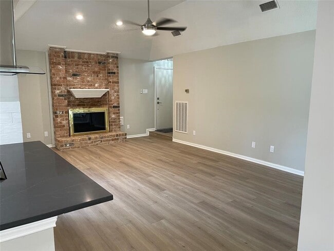 Photo - 1015 Cascade Creek Dr