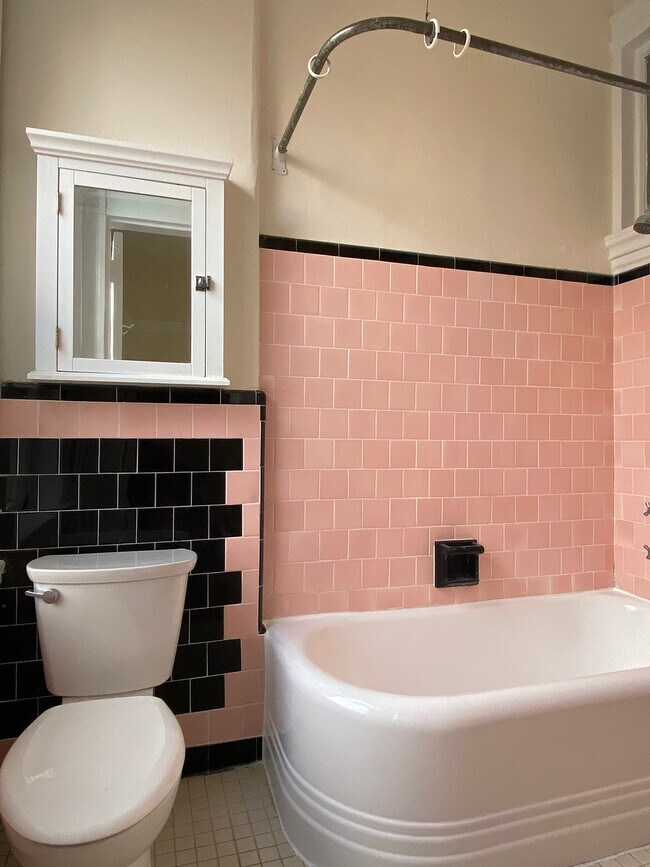 Photo - 2 Ware St Unit 10