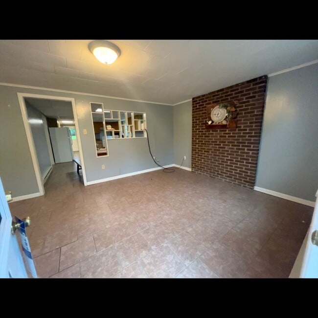 Photo - 118 Grove St Unit A