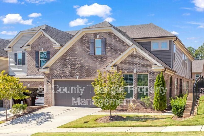 Photo - 728 Lampwick Ln