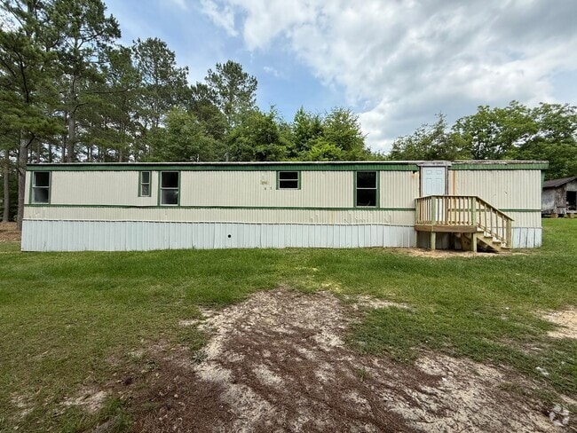 Building Photo - 3 Bedroom Home for Rent