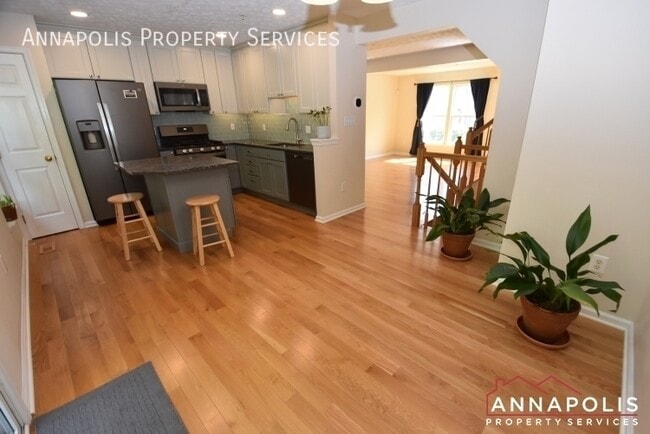 Photo - 8735 Thornbrook Dr