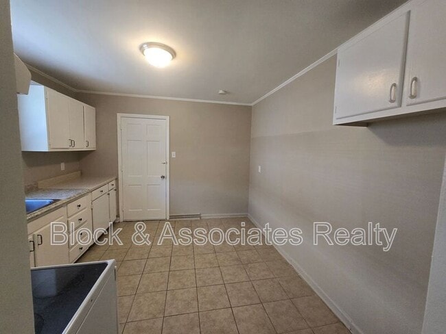 Photo - 1605 Pichard St