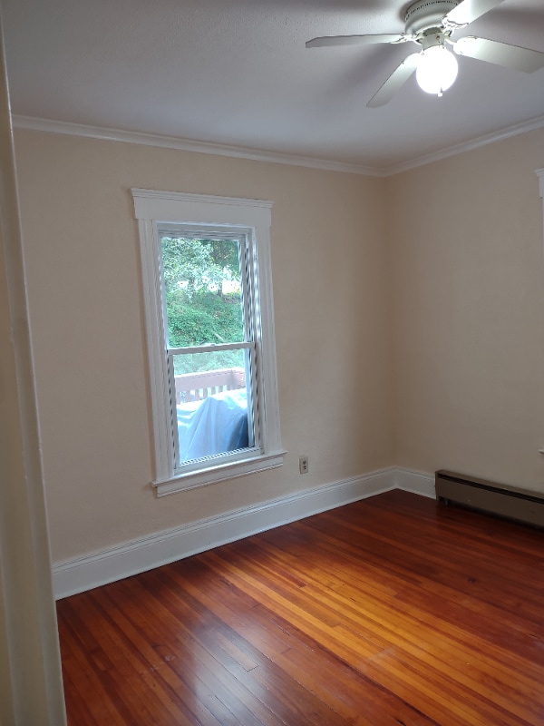 Photo - 304 Hall Ave