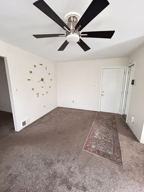 Building Photo - 20186 Gardendale St Rental
