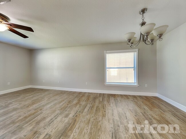 Photo - 15518 Telford Spring Dr
