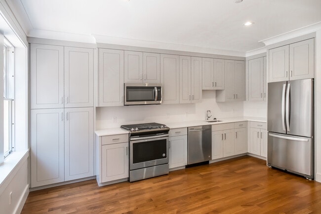 Photo - 11 Temple St Unidad 2