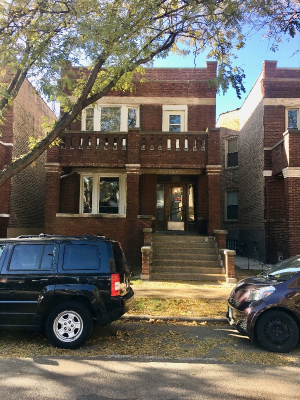 Building Photo - 4242 N Damen Ave Rental