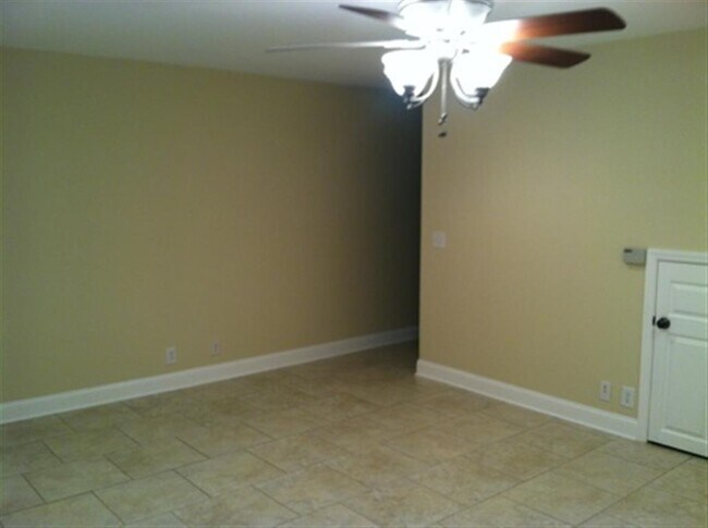 Photo - Bellevue Townhome